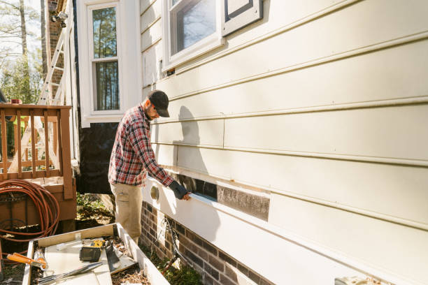 Trusted Storm Damage Siding Repair service in Thorndale, TX - Creative Siding